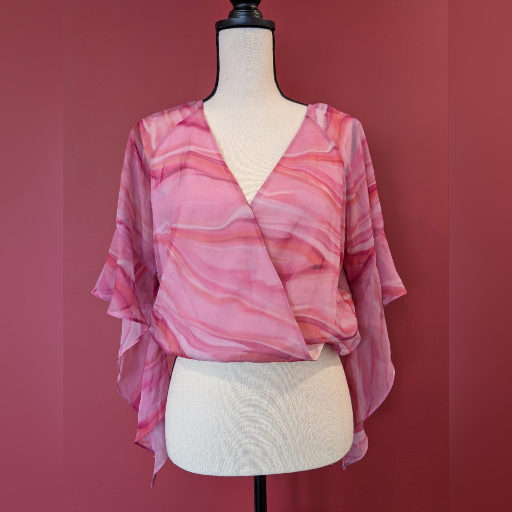 🌹Bebe🌹 Pink Swirl Chiffon Blouse